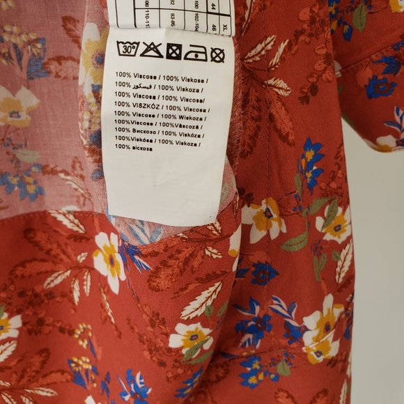 Asos ditsy floral short sleeve wrap blouse with side tie sz S - Picture 9 of 9